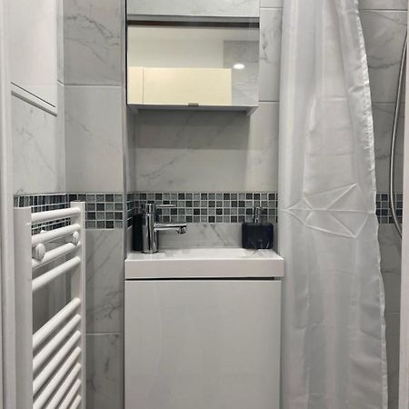 Agiahouse - Aubervilliersアパートメント エクステリア 写真